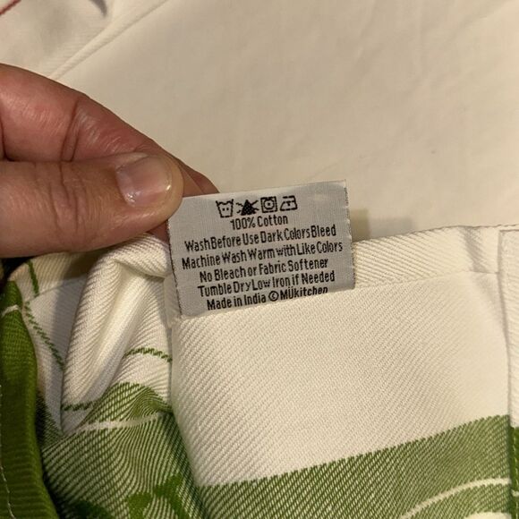 mukitchen White Green Red Farm to Table Eat Local Cotton Kitchen Tea Towels 2pk - Picture 6 of 7